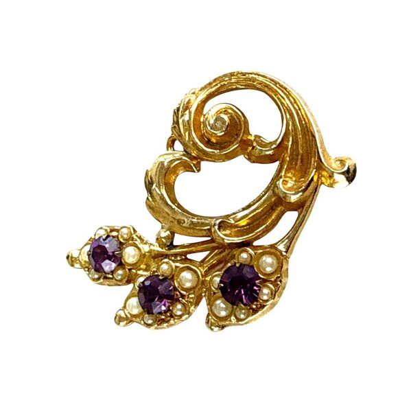 Vintage Gold Tone Brooch Purple Rhinestones Faux Pearls Leaf Design - Picture 1 of 8